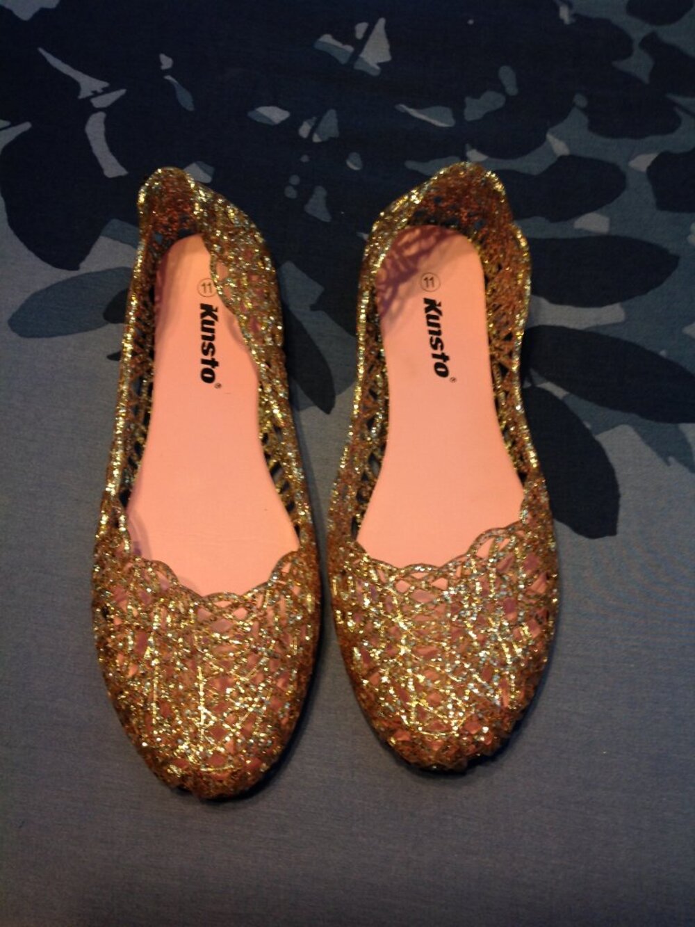 Kunsto Pink Glitter Jelly Ballet Flats 11